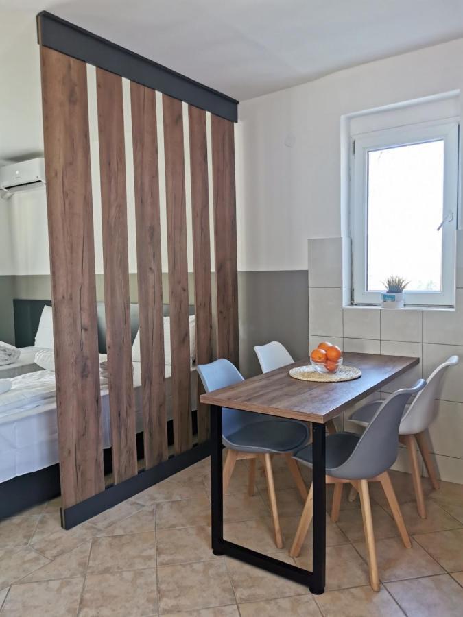 Fuk-Tak'S Bungalow Dojran Buitenkant foto
