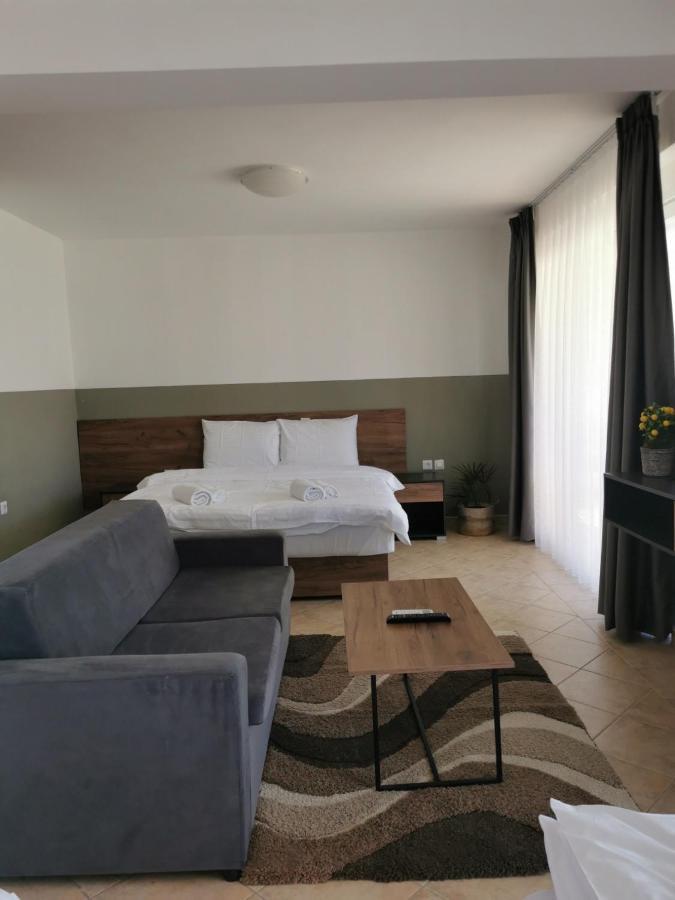 Fuk-Tak'S Bungalow Dojran Buitenkant foto