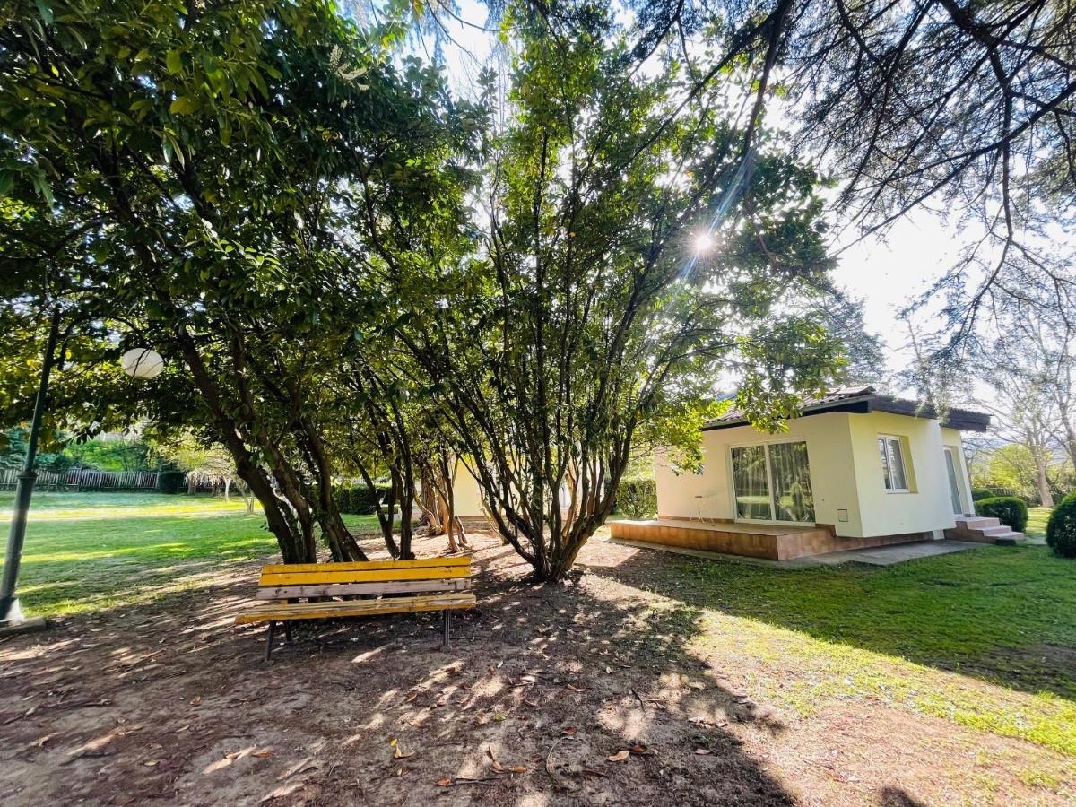 Fuk-Tak'S Bungalow Dojran Buitenkant foto