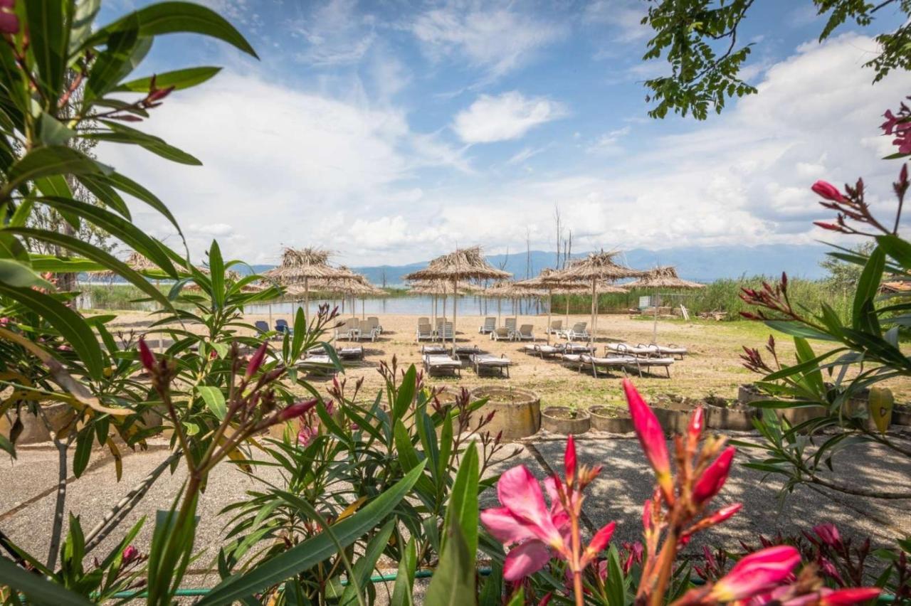 Fuk-Tak'S Bungalow Dojran Buitenkant foto
